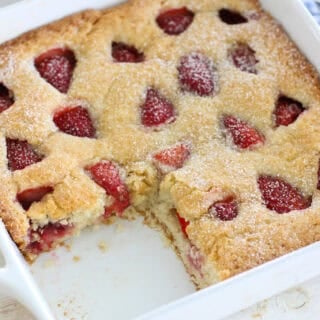 Strawberry cake