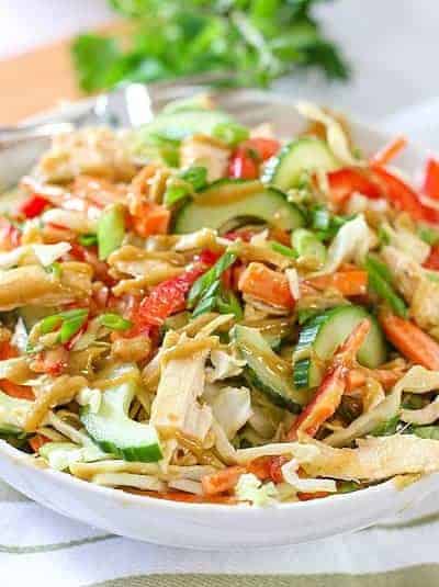 https://laughingspatula.com/wp-content/uploads/2015/05/Thai-Salad2.jpg