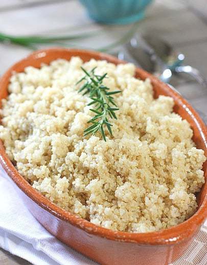 Quinoa oven baked and ready to serve
