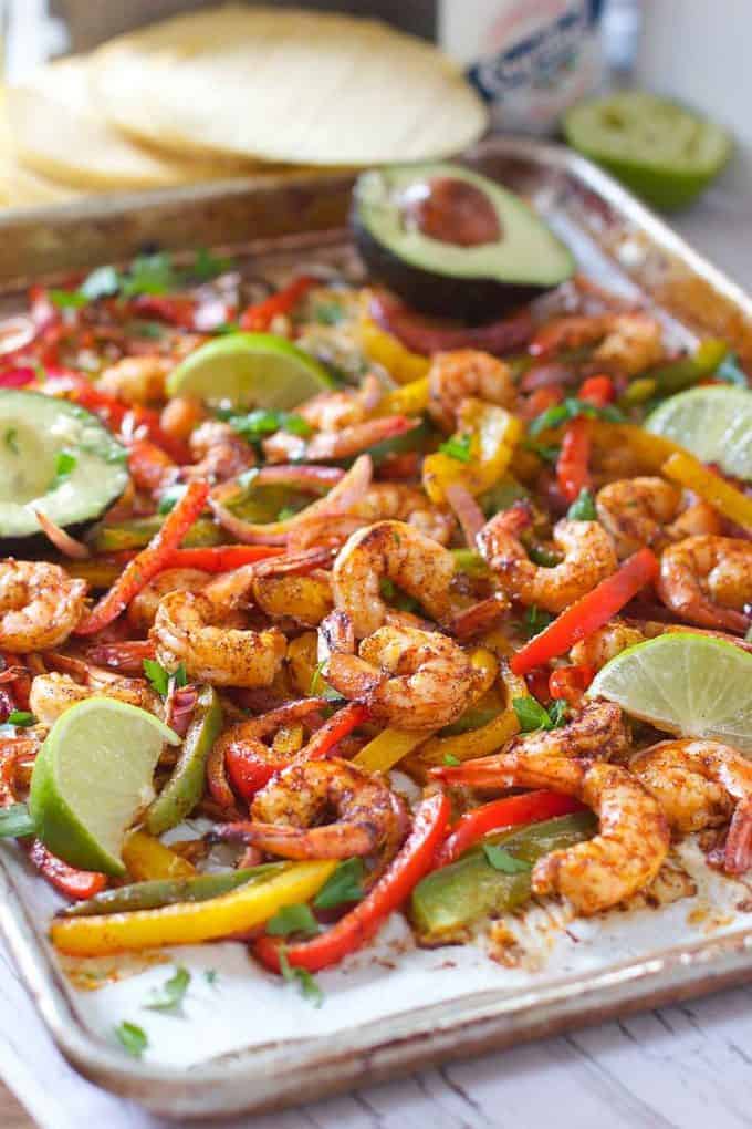 Sheet Pan Chli Lime Fajitas ready to serve