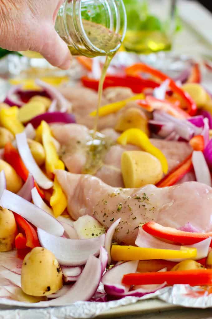 Easy Chicken Sheet Pan Dinner