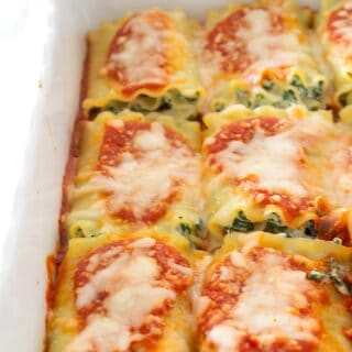 pan of lasagna roll ups