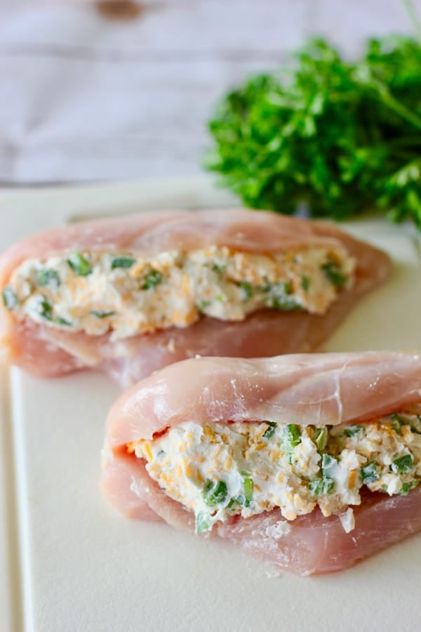 chicken breasts stuffed with cream cheese and jalapeño 
