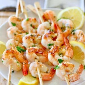 grilled lemon and garlic shrimp skewers
