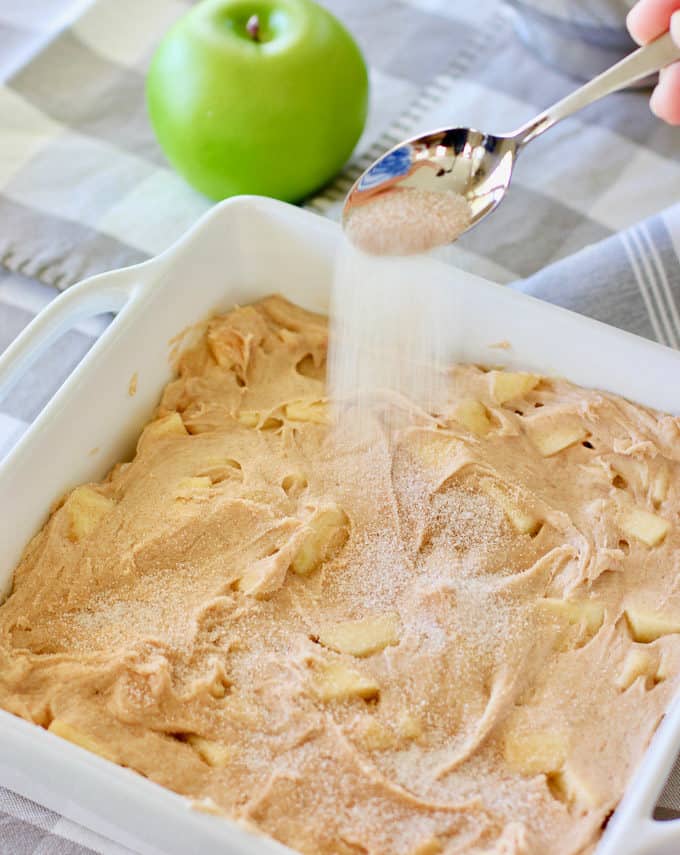 cinnamon and sugar sprinkled on easy apple cake