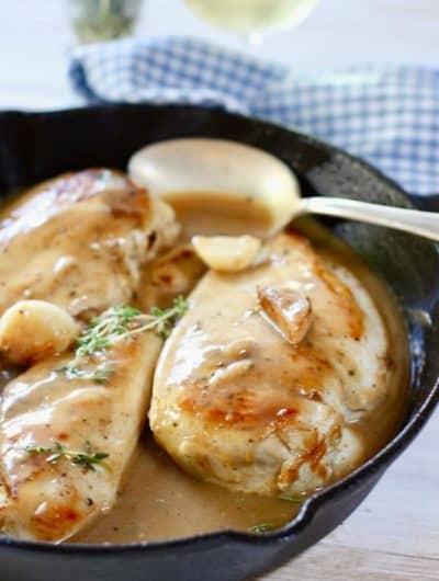 Chicken in White Wine Sauce with Garlic