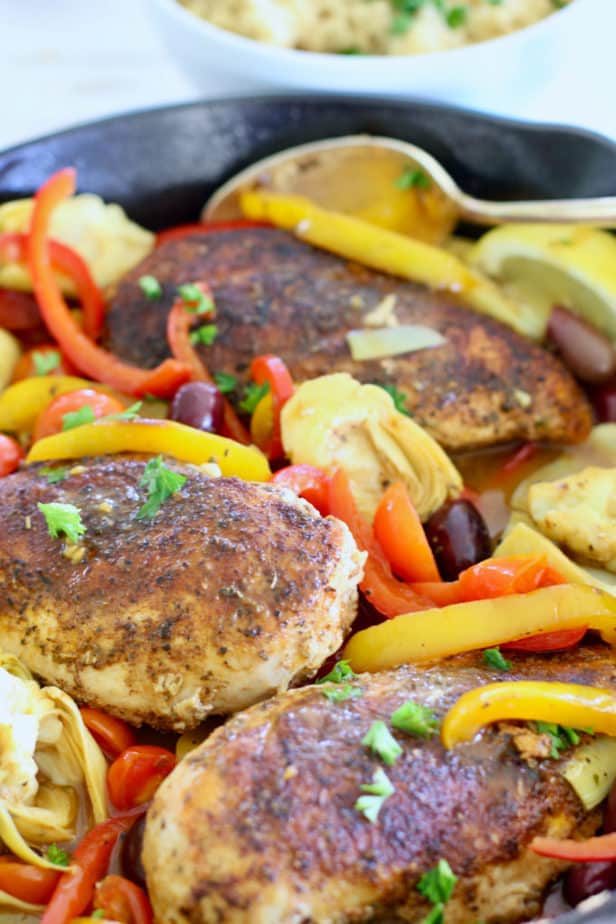 Mediterranean Chicken in a skillet