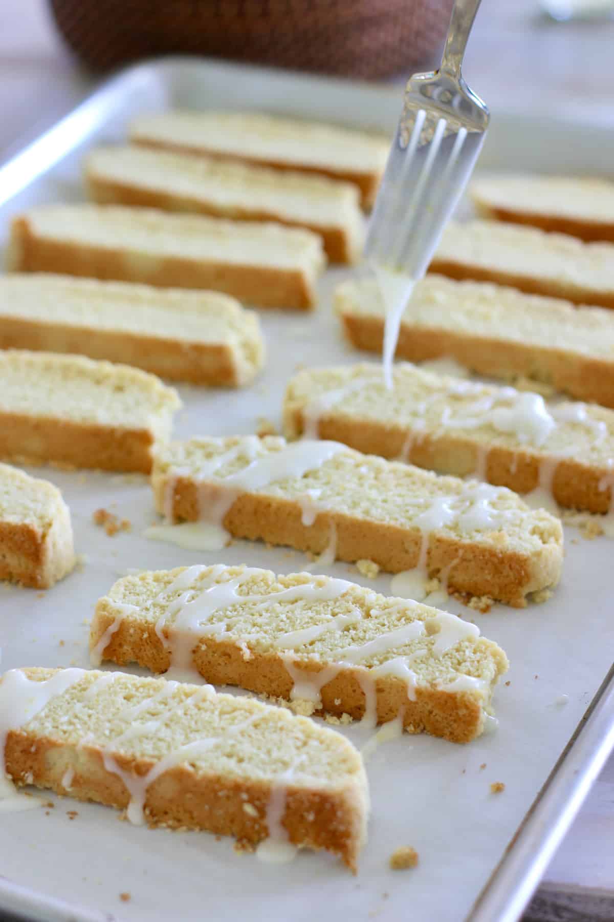 Lemon Biscotti Laughing Spatula