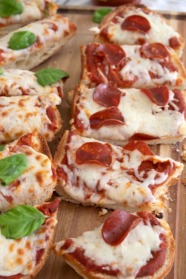 sliced French bread pizza