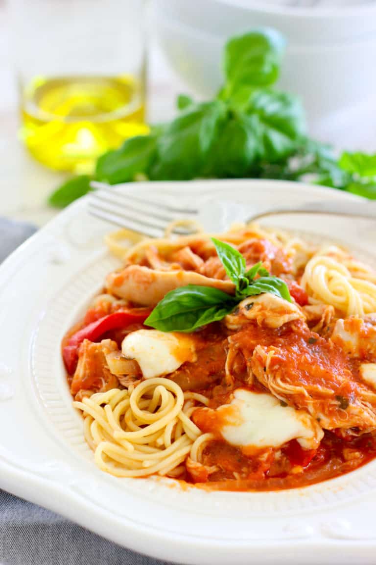 Chicken Marinara Laughing Spatula