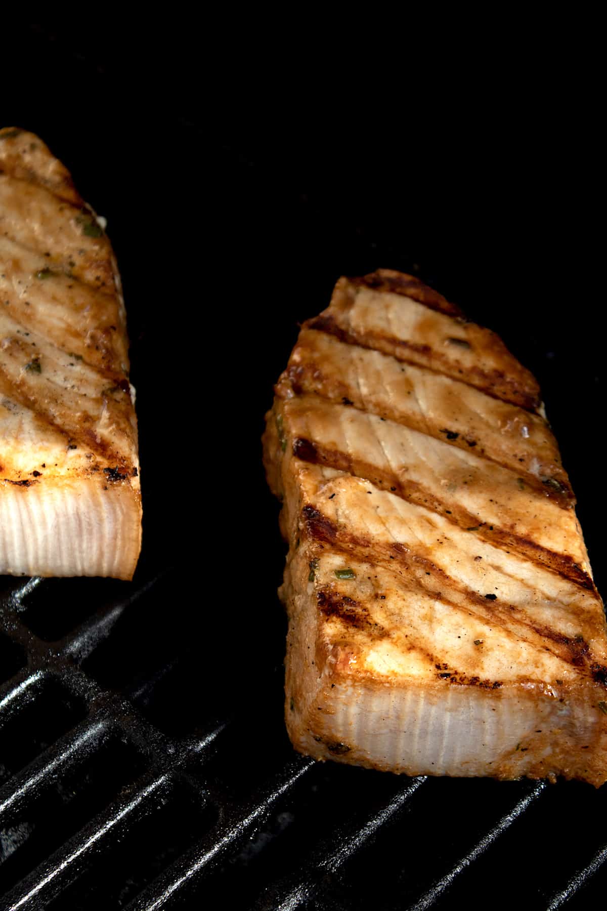 grilling swordfish on a grill