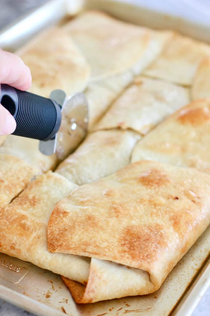 how to cut a sheet pan quesadilla