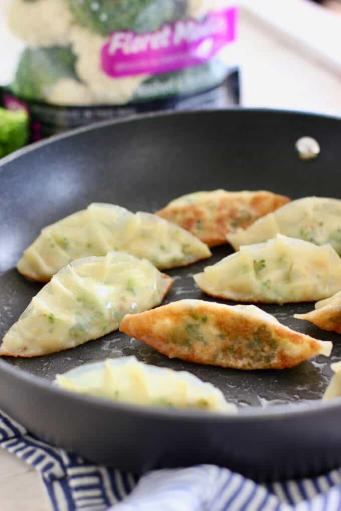 how to steam pot stickers