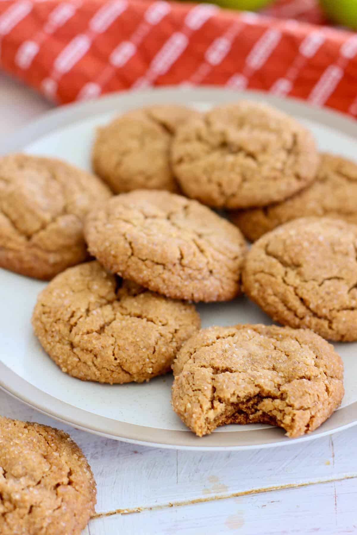 Soft Ginger Cookies ready to eat