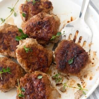 overhead view of turkey breakfast sausages