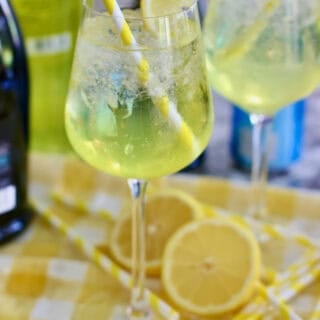 Limoncello Spritz