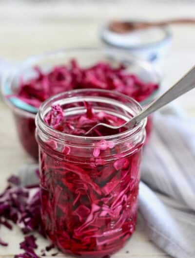 Easy Pickled cabbage in a mason jar